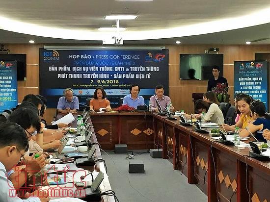 Hơn 300 đơn vị tham gia triển lãm công nghệ thông tin, viễn thông năm 2018 ảnh 1